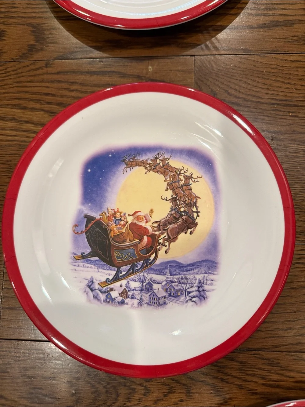 Pottery Barn Red & White Christmas Santa Dinner Plates (Set of 5)